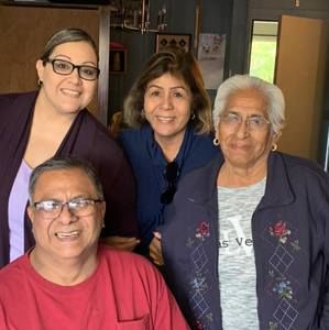 Meet your Posher, Rose